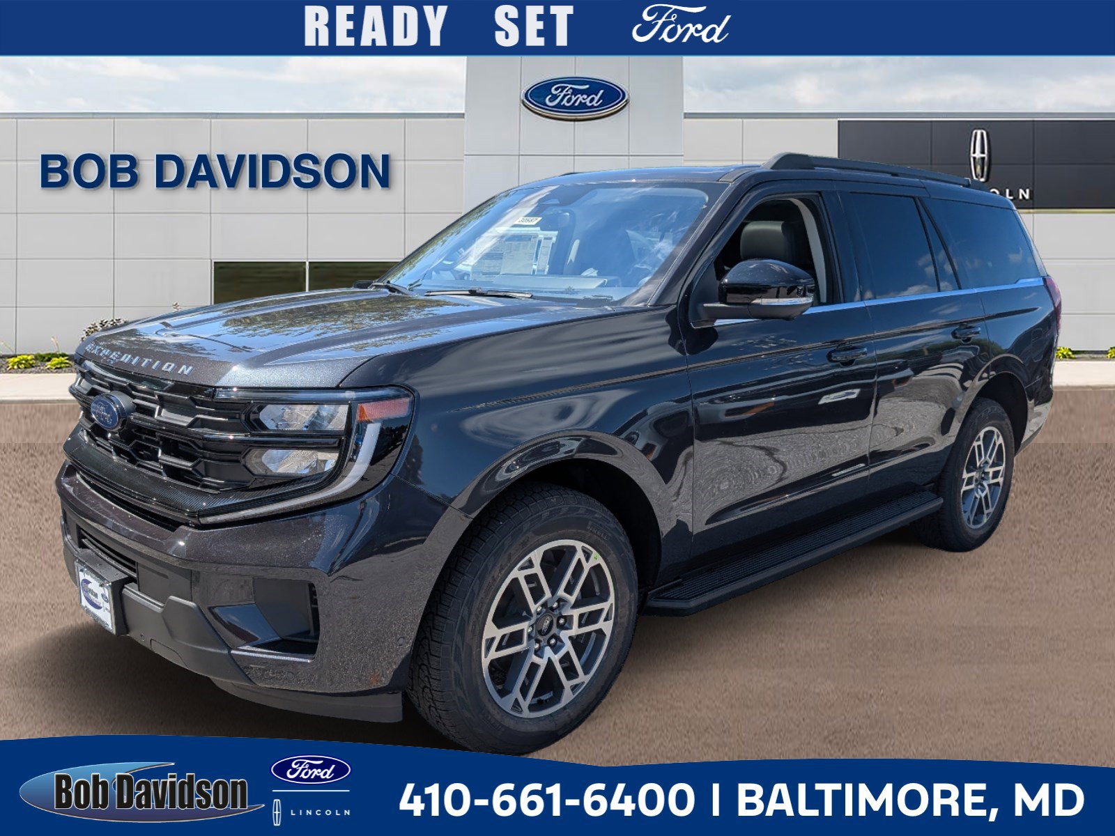 2025 Ford Expedition Active's photo