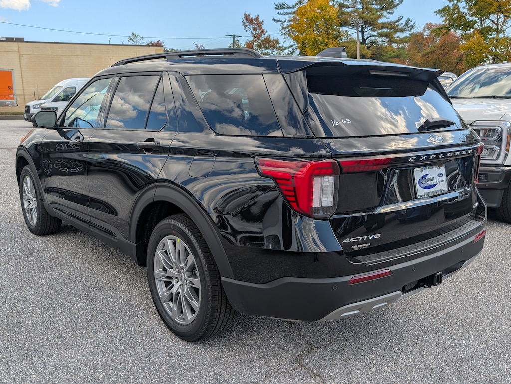 New 2026 Ford Explorer Active SUV