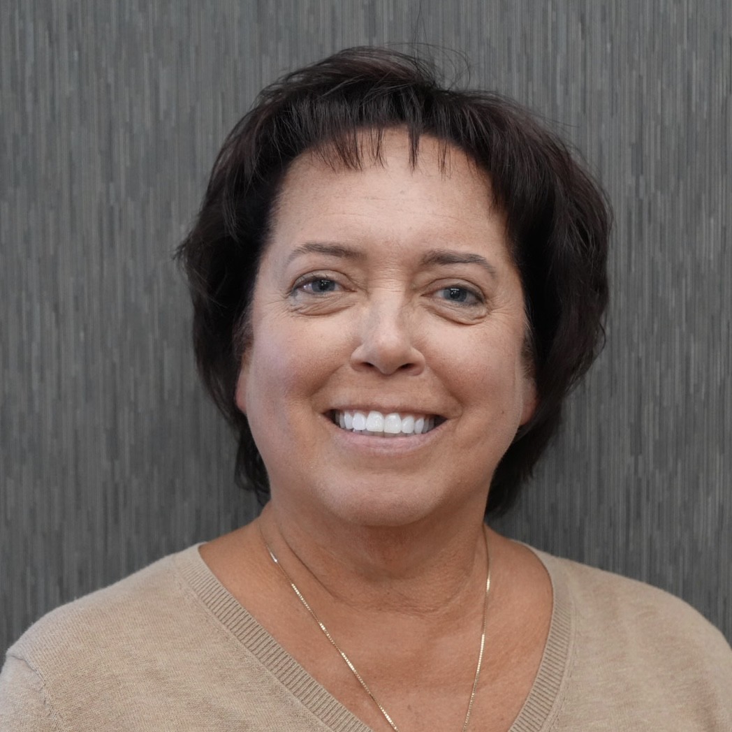 Staff member Kathy Hood from ID_e285d8