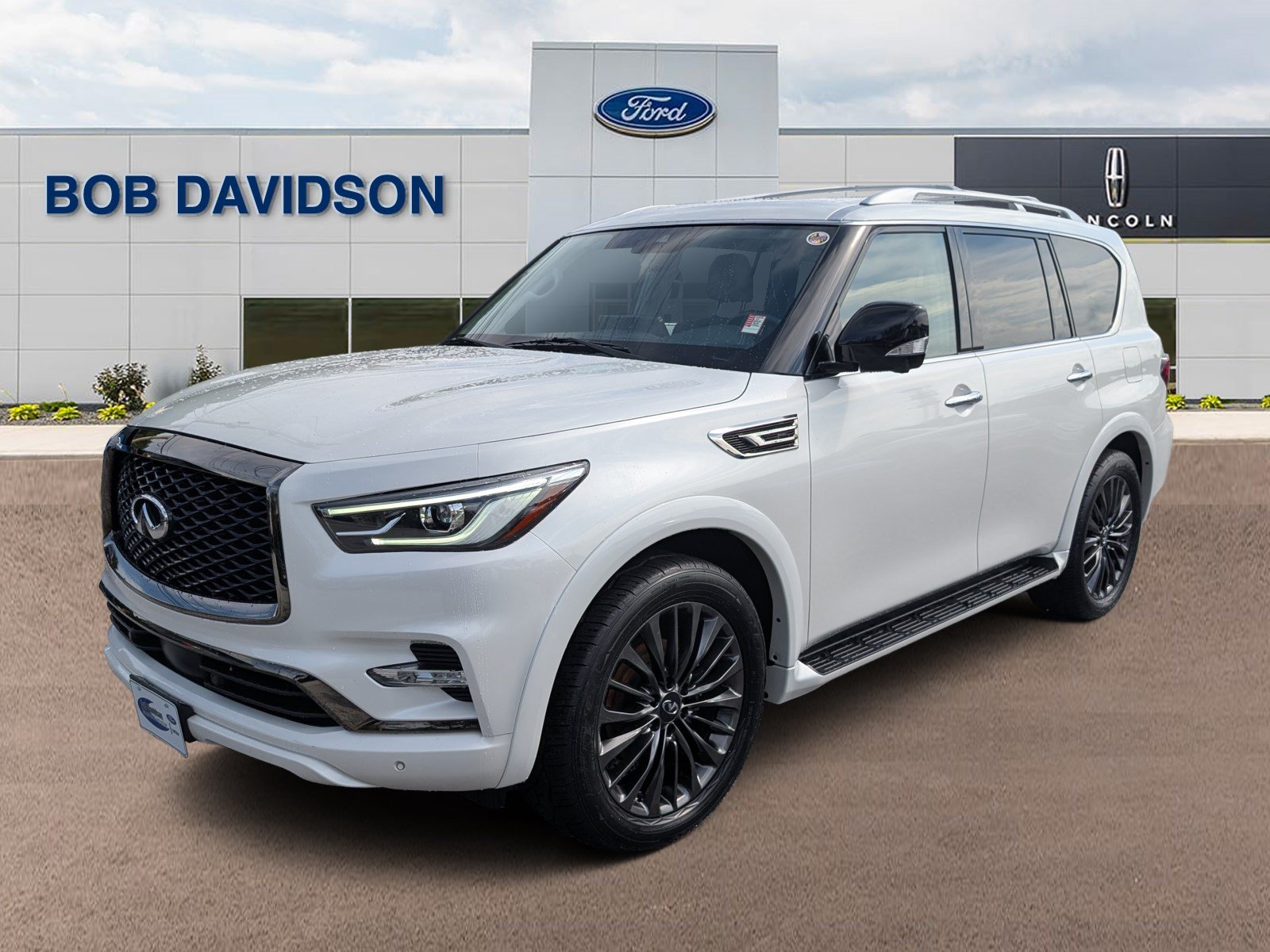 2023 INFINITI QX80