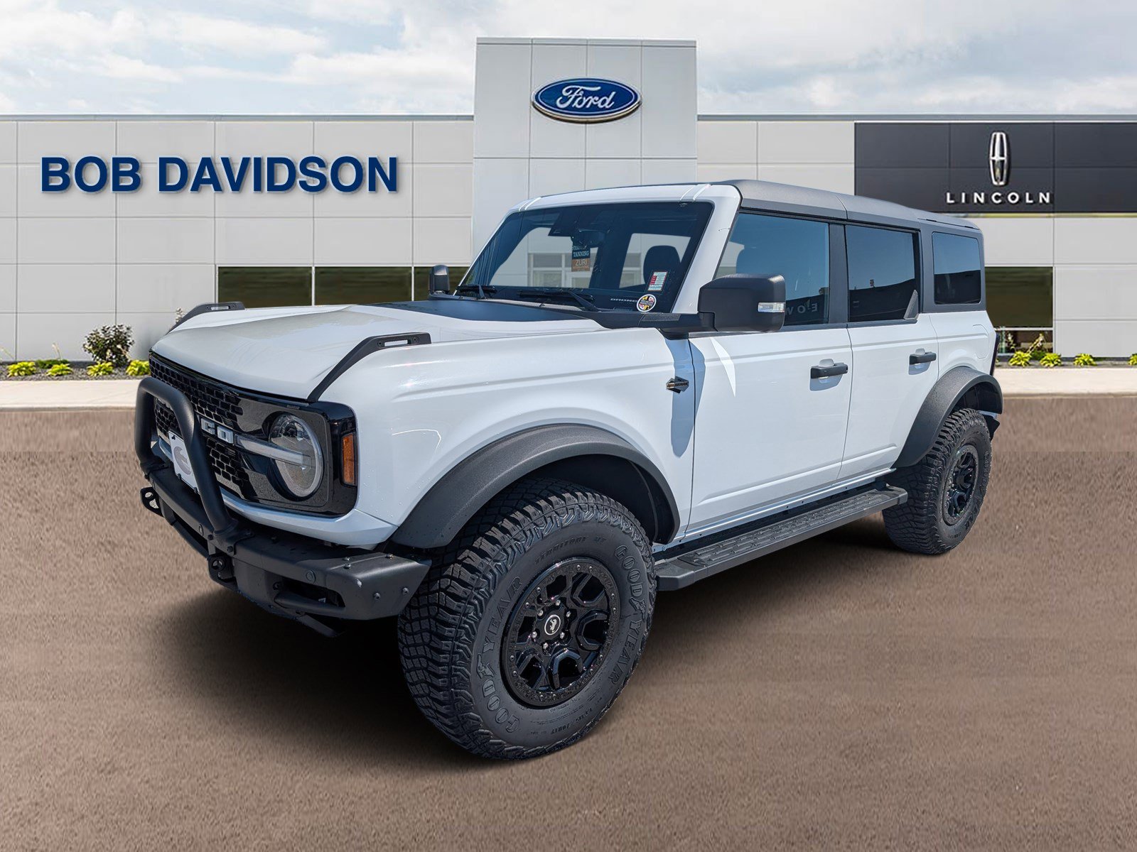 2023 Ford Bronco Wildtrak 4x4's photo