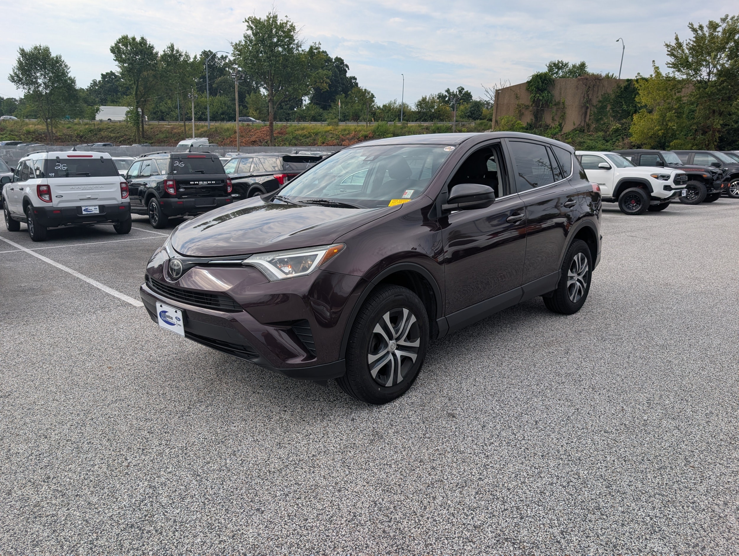 Used 2018 Toyota RAV4 LE with VIN 2T3BFREV4JW821437 for sale in Parkville, MD