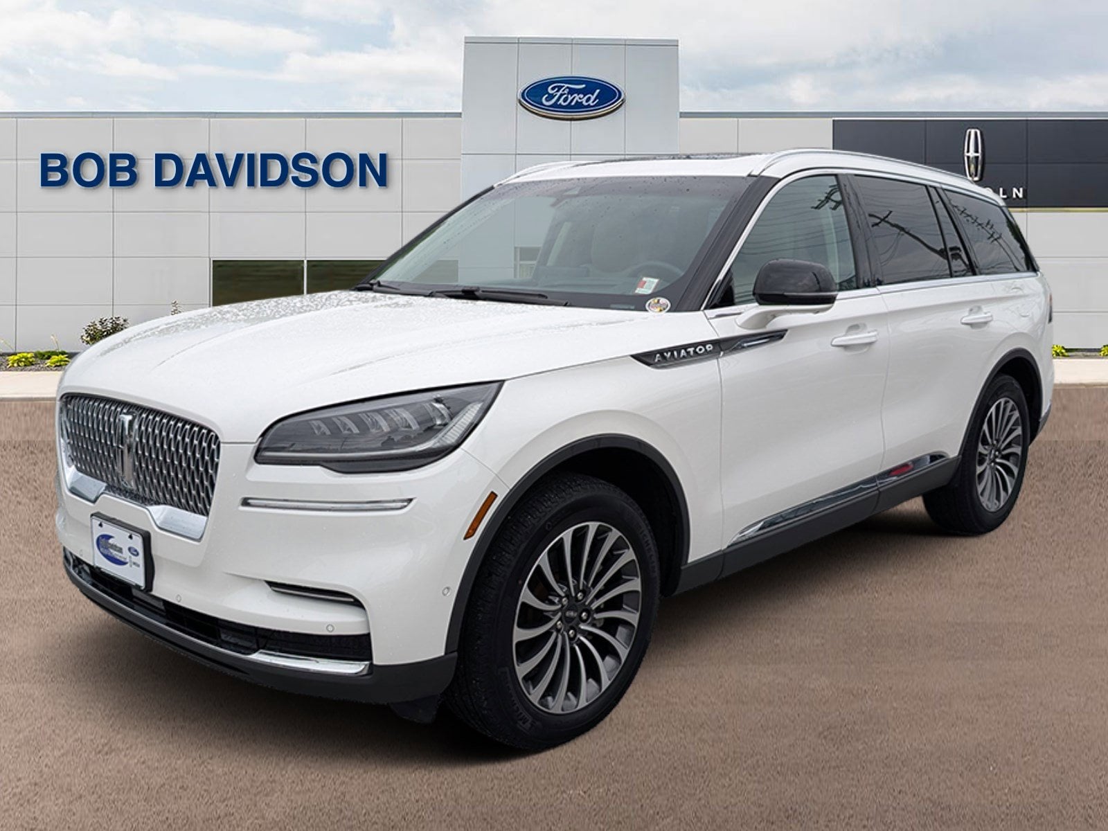 2023 Lincoln Aviator Reserve AWD's photo