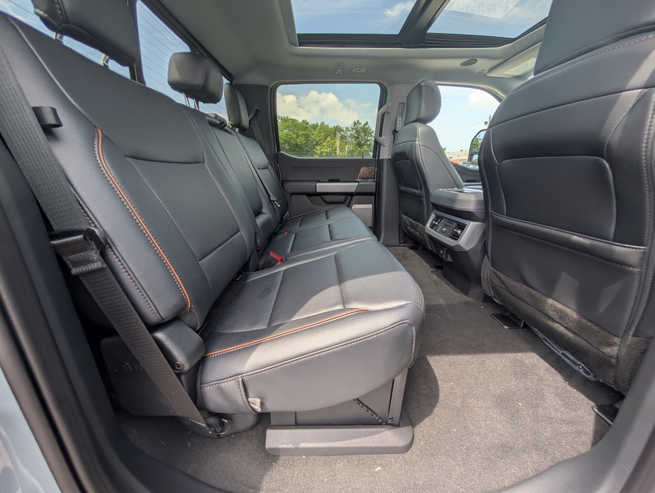 2025 Ford F-350 Super Duty Lariat - Photo 10