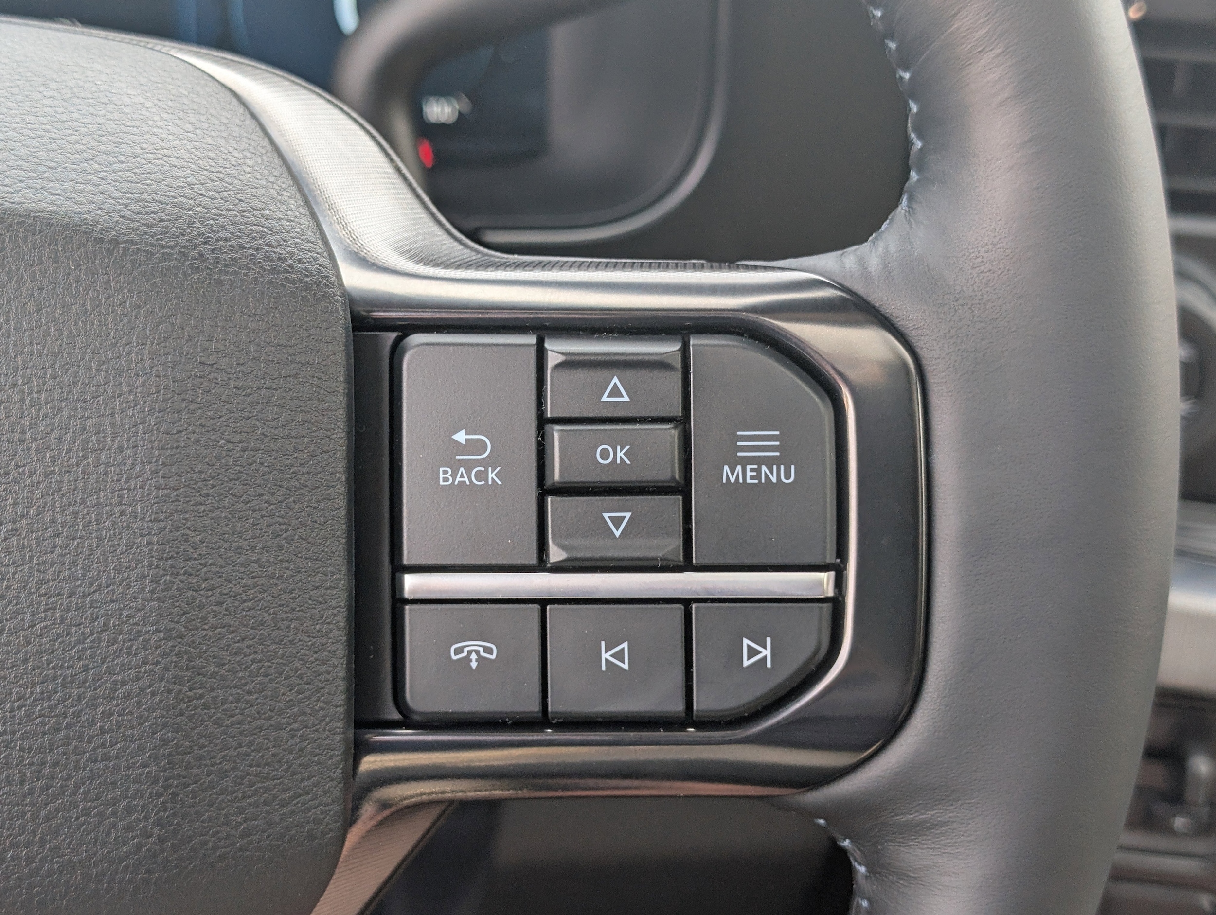 2025 Ford F-350 Super Duty Platinum - Photo 23