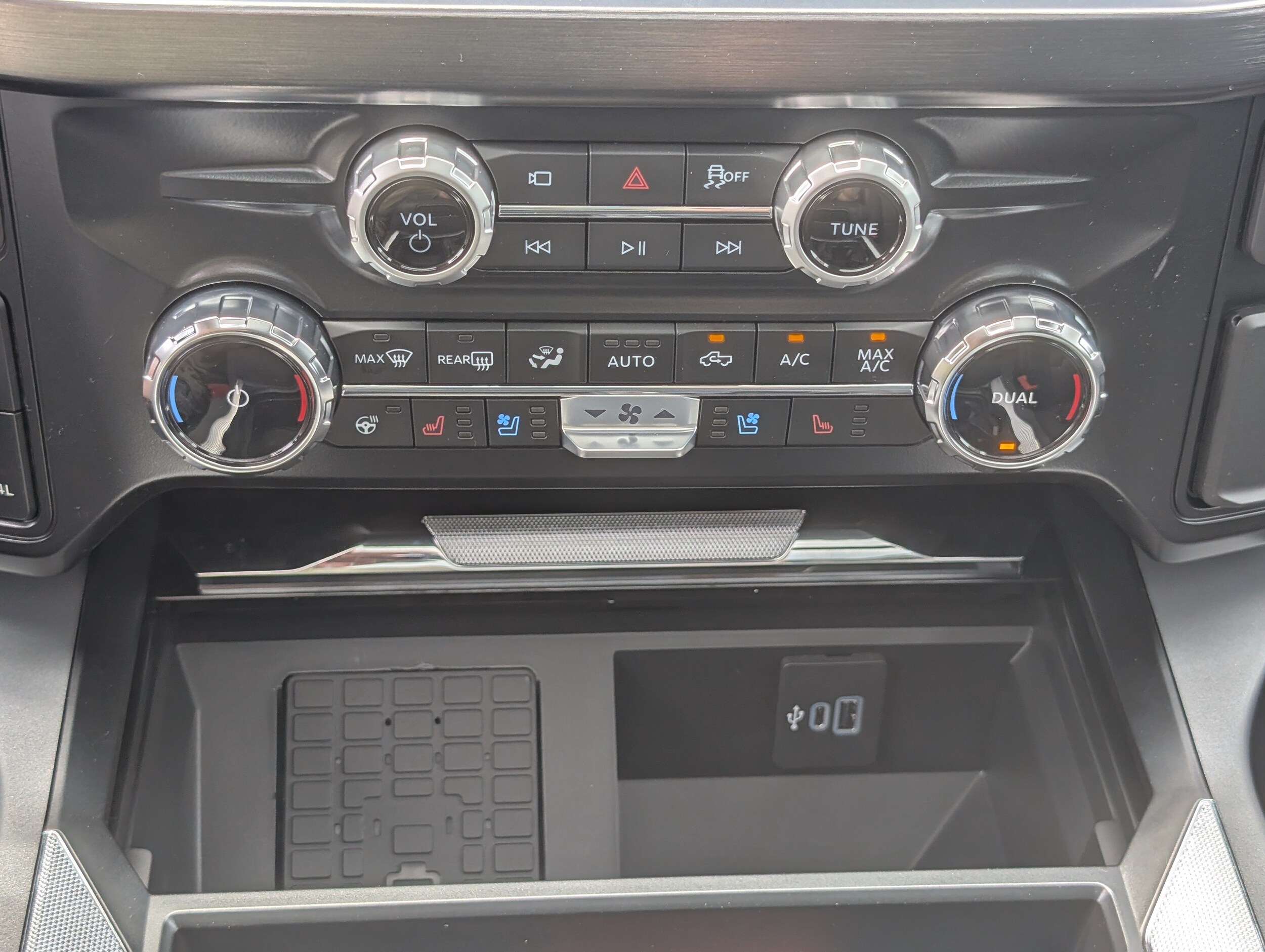 2025 Ford F-350 Super Duty Lariat - Photo 26