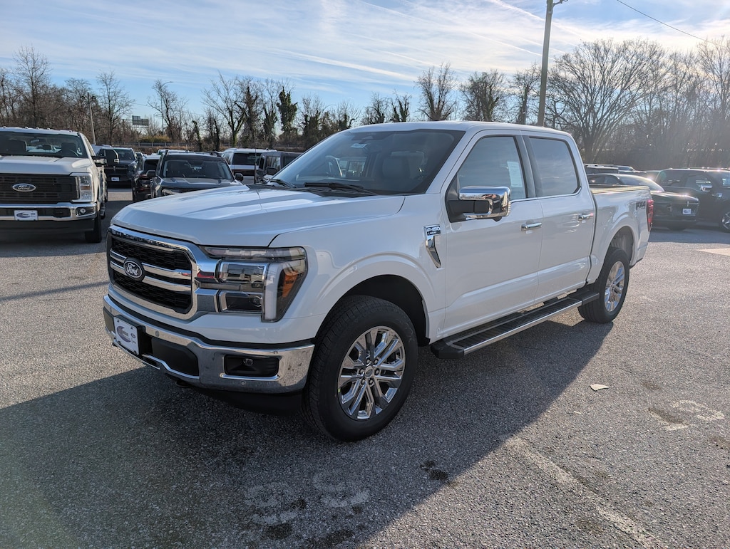 New 2025 Ford F-150 Lariat TRUCK