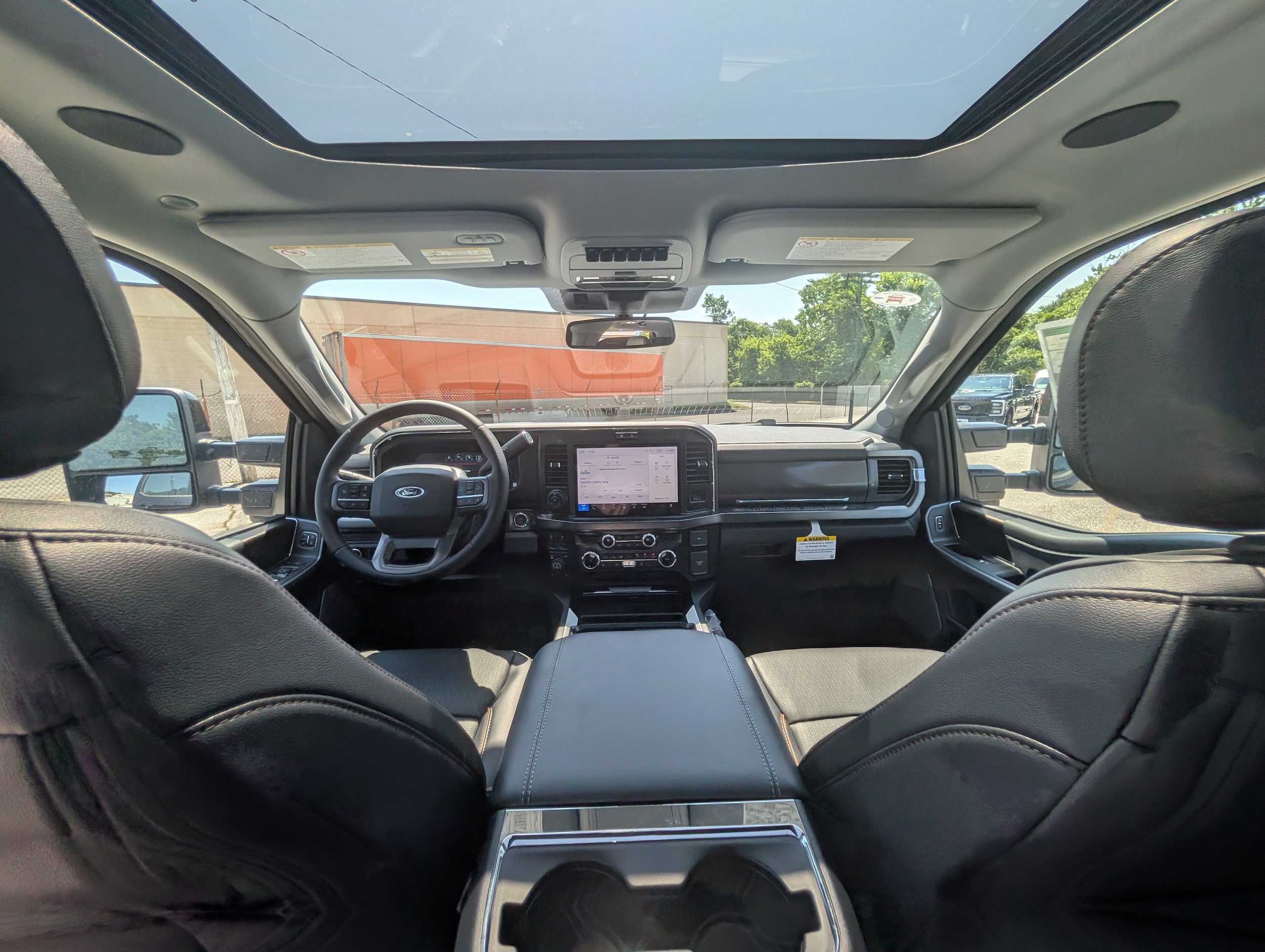 2025 Ford F-350 Super Duty Lariat - Photo 14