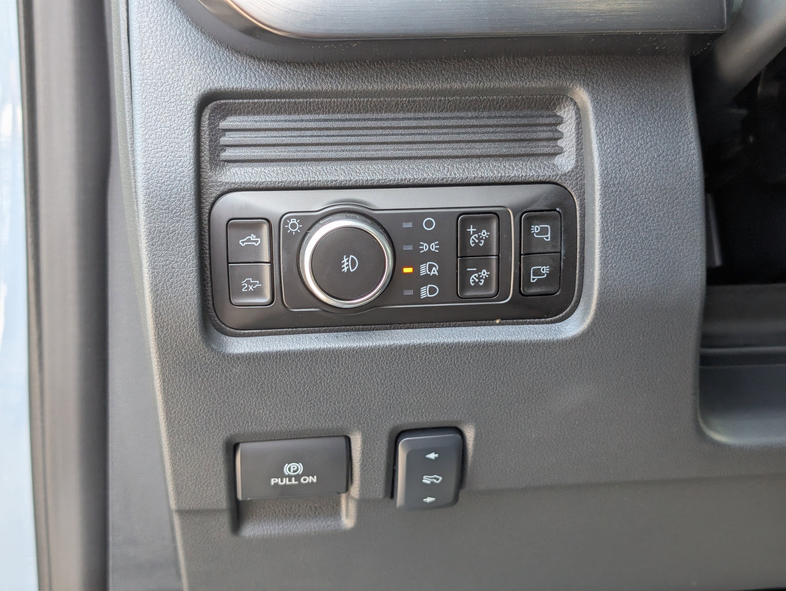2025 Ford F-350 Super Duty Lariat - Photo 20