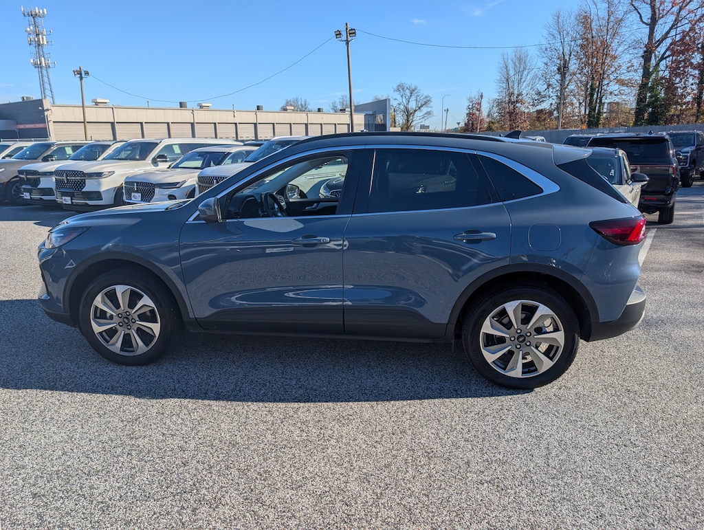 Certified 2025 Ford Escape Hybrid Platinum SUV