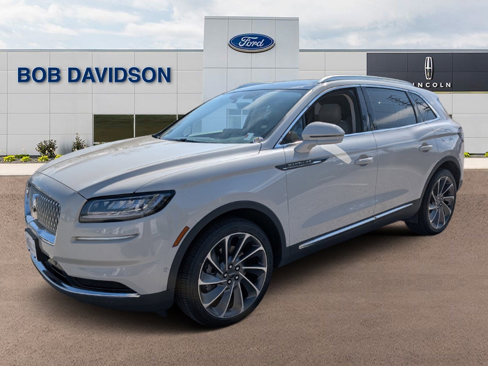 2022 Lincoln Nautilus Reserve AWD