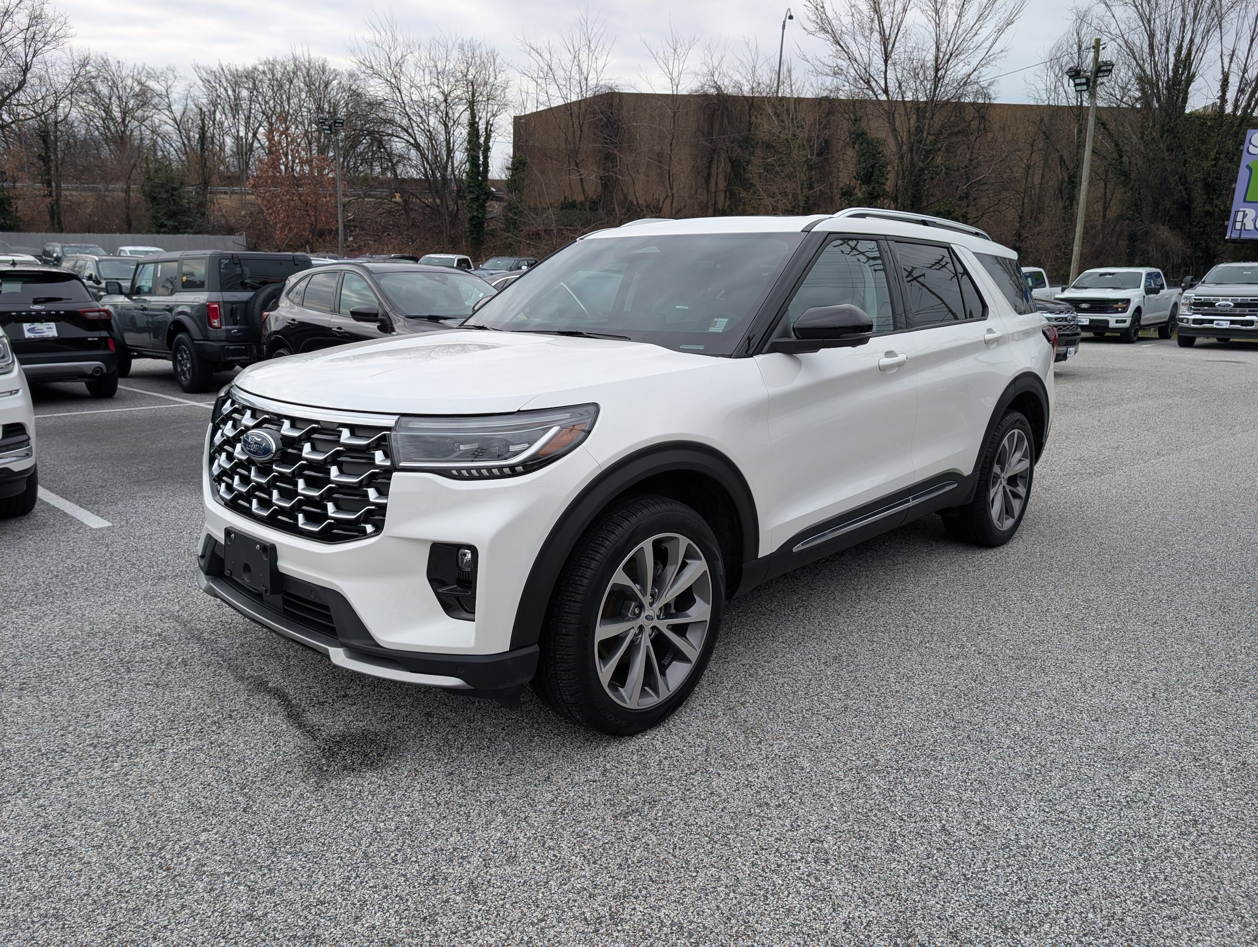 2025 Ford Explorer Platinum AWD