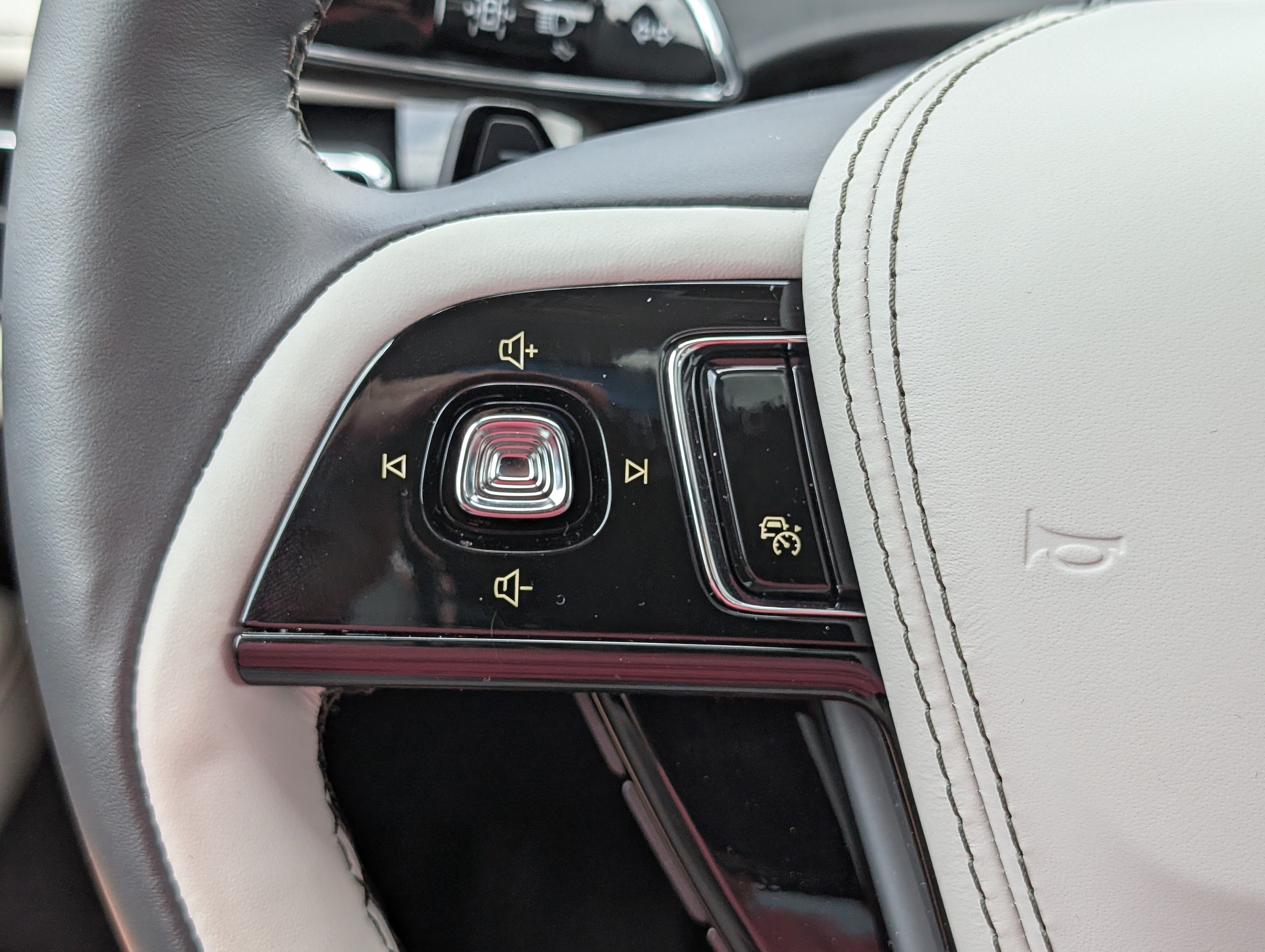 2026 Lincoln Aviator Premiere - Photo 23