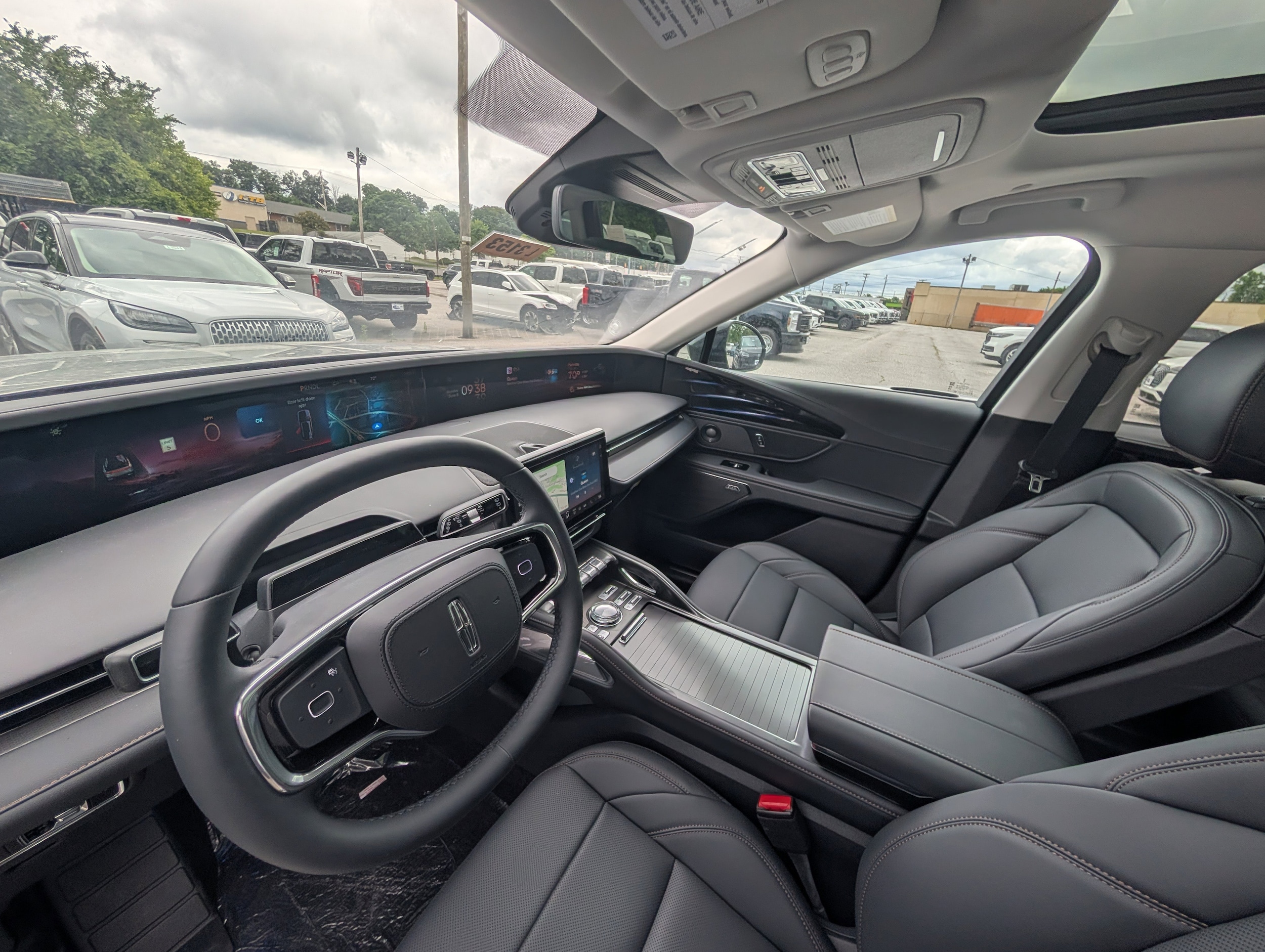 2026 Lincoln Nautilus Premiere - Photo 13