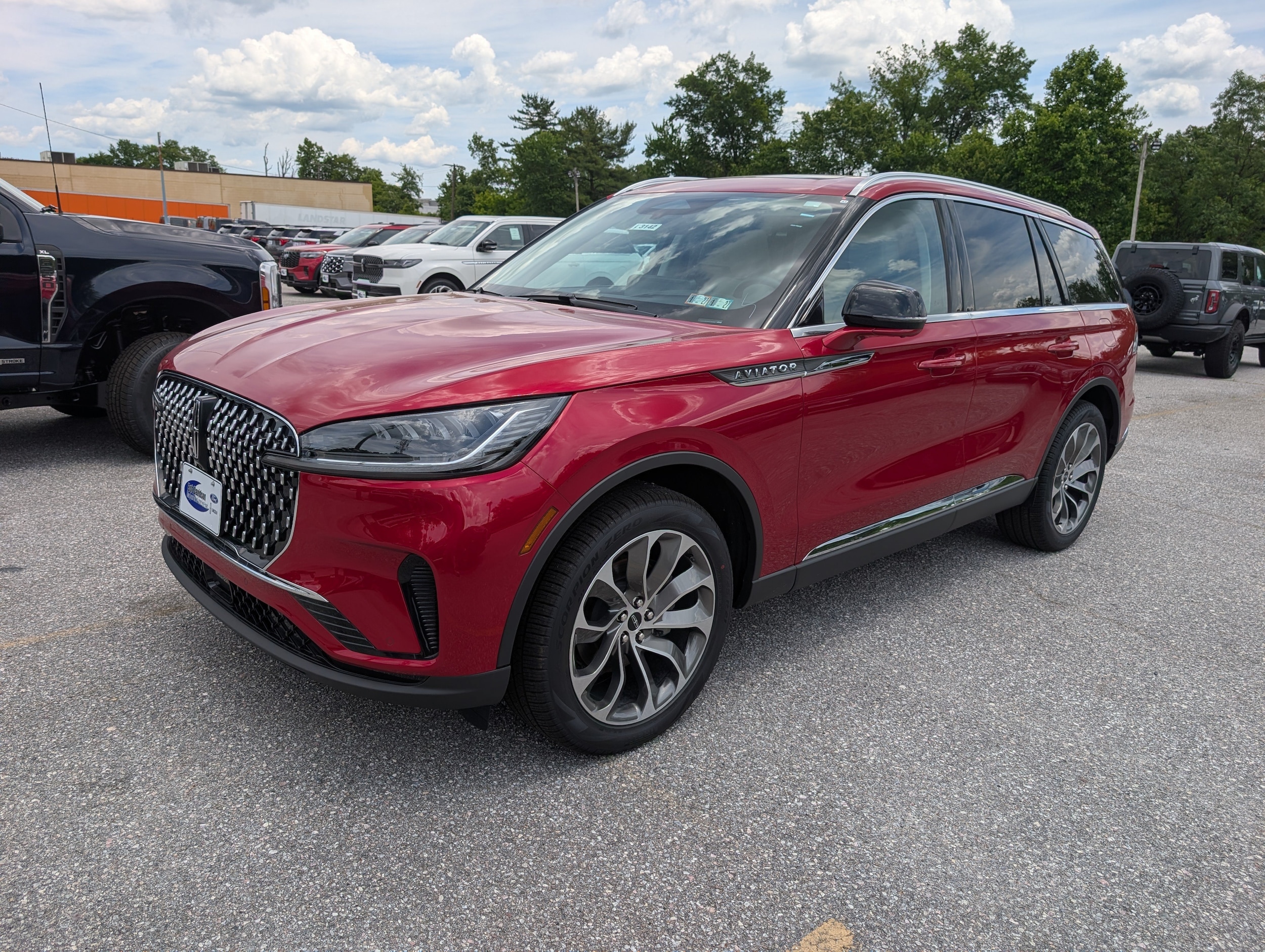 2026 Lincoln Aviator Premiere - Photo 2