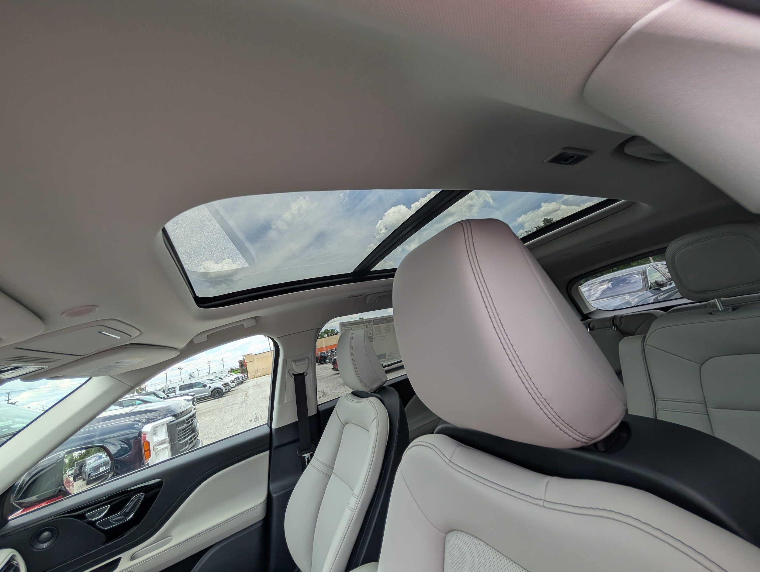 2026 Lincoln Aviator Premiere - Photo 20