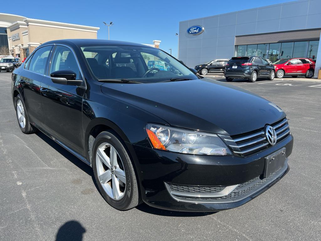 Used 2012 Volkswagen Passat SE with VIN 1VWBH7A34CC022764 for sale in Ellisville, MO