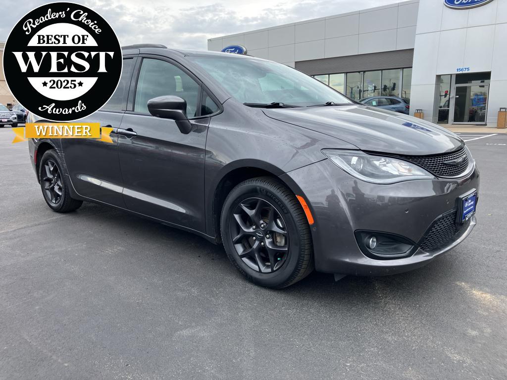 2020 Chrysler Pacifica Touring L Plus