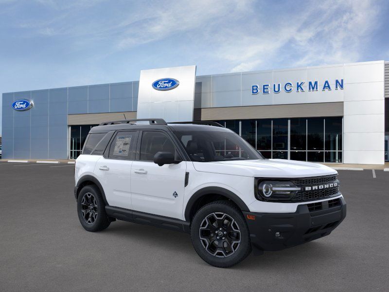 2025 Ford Bronco Sport Outer Banks's photo