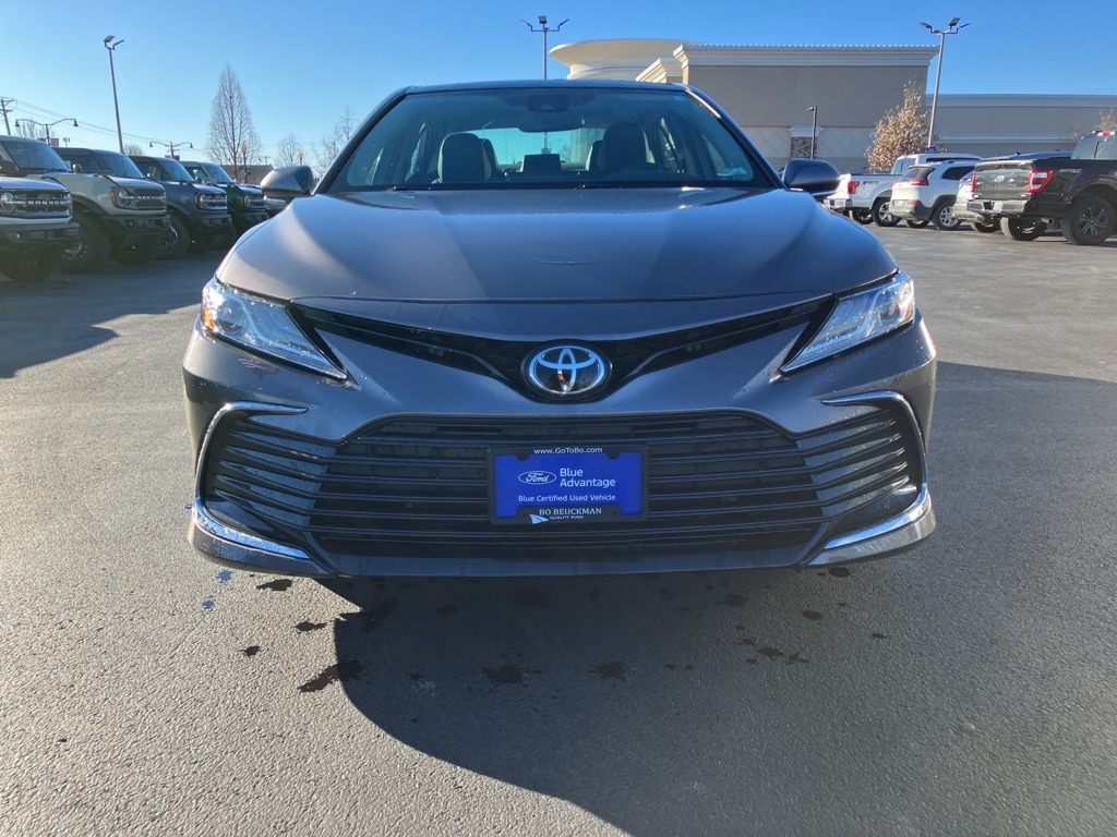 Used 2021 Toyota Camry XLE Sedan