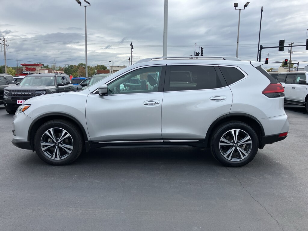 Used 2018 Nissan Rogue SL Sport Utility