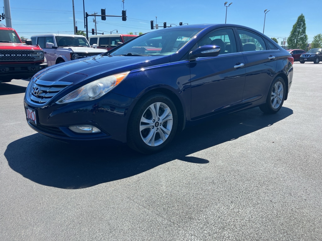 Used 2013 Hyundai Sonata Limited with VIN 5NPEC4AC5DH614581 for sale in Ellisville, MO