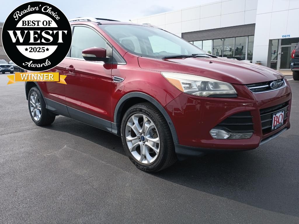 2016 Ford Escape Titanium's photo