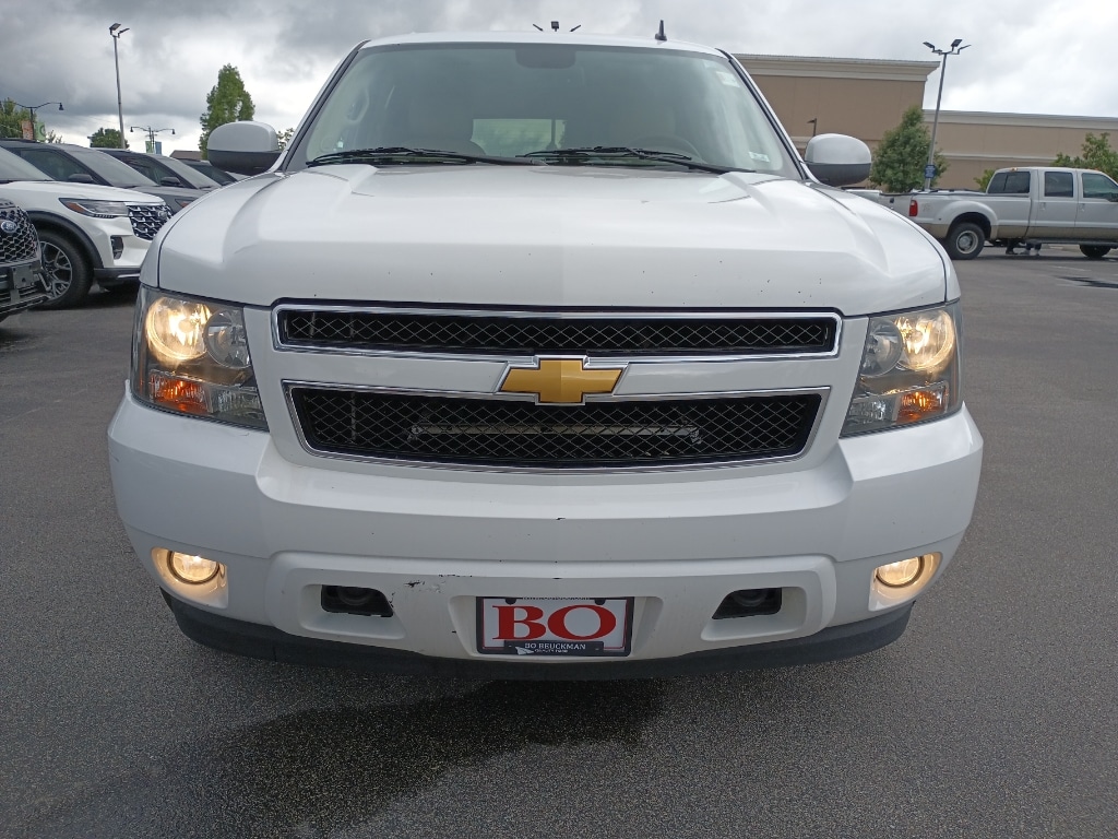 Used 2013 Chevrolet Suburban LT with VIN 1GNSKJE77DR125990 for sale in Ellisville, MO