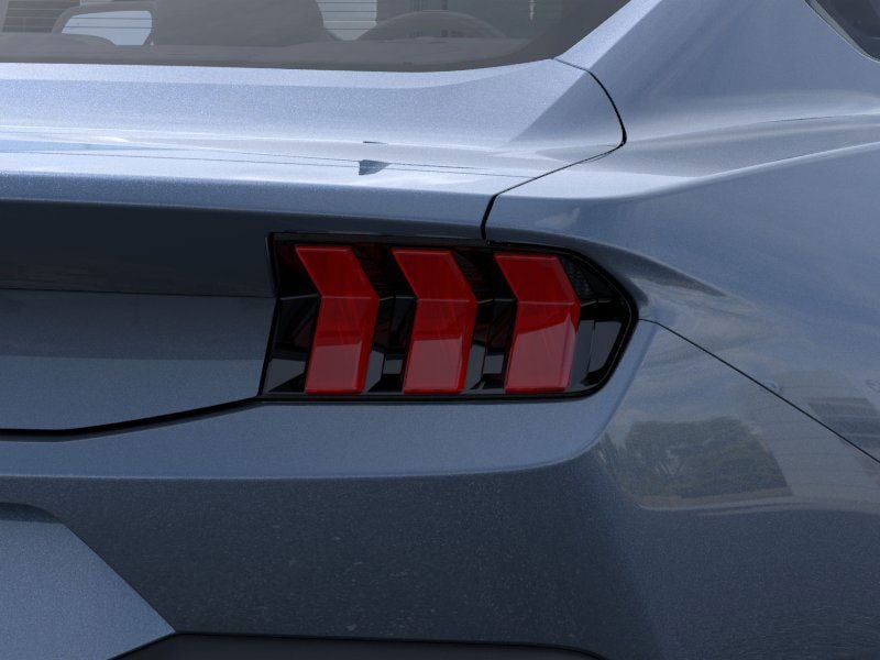 2026 Ford Mustang EcoBoost - Photo 24