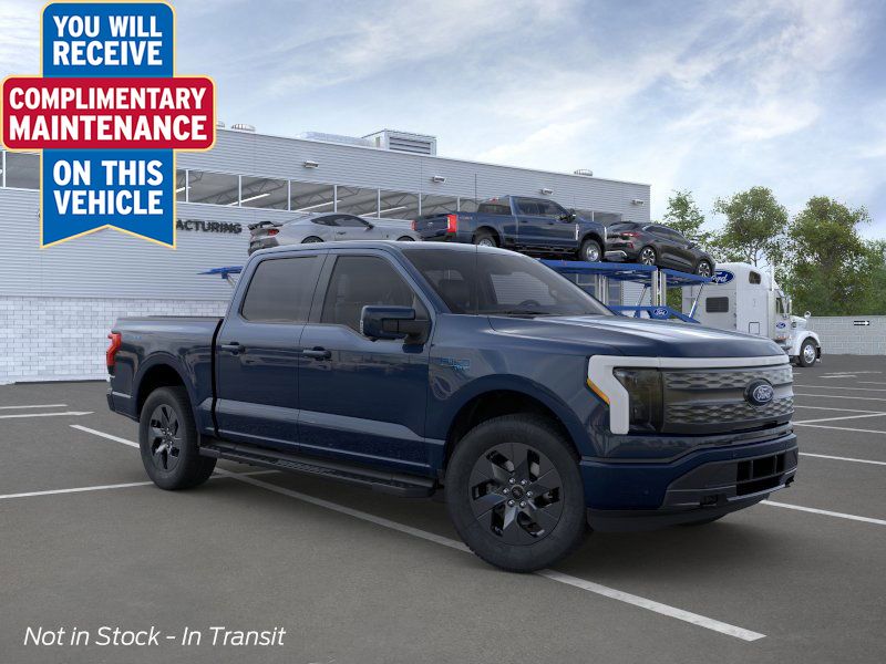 2025 Ford F-150 Lightning Lariat's photo