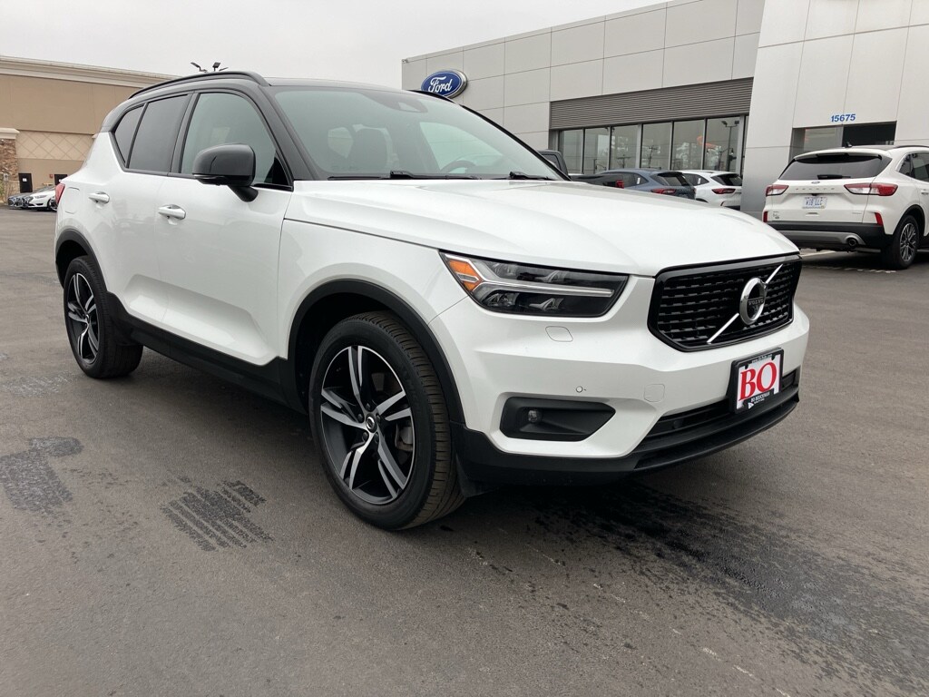 Used 2021 Volvo XC40 R-Design Sport Utility