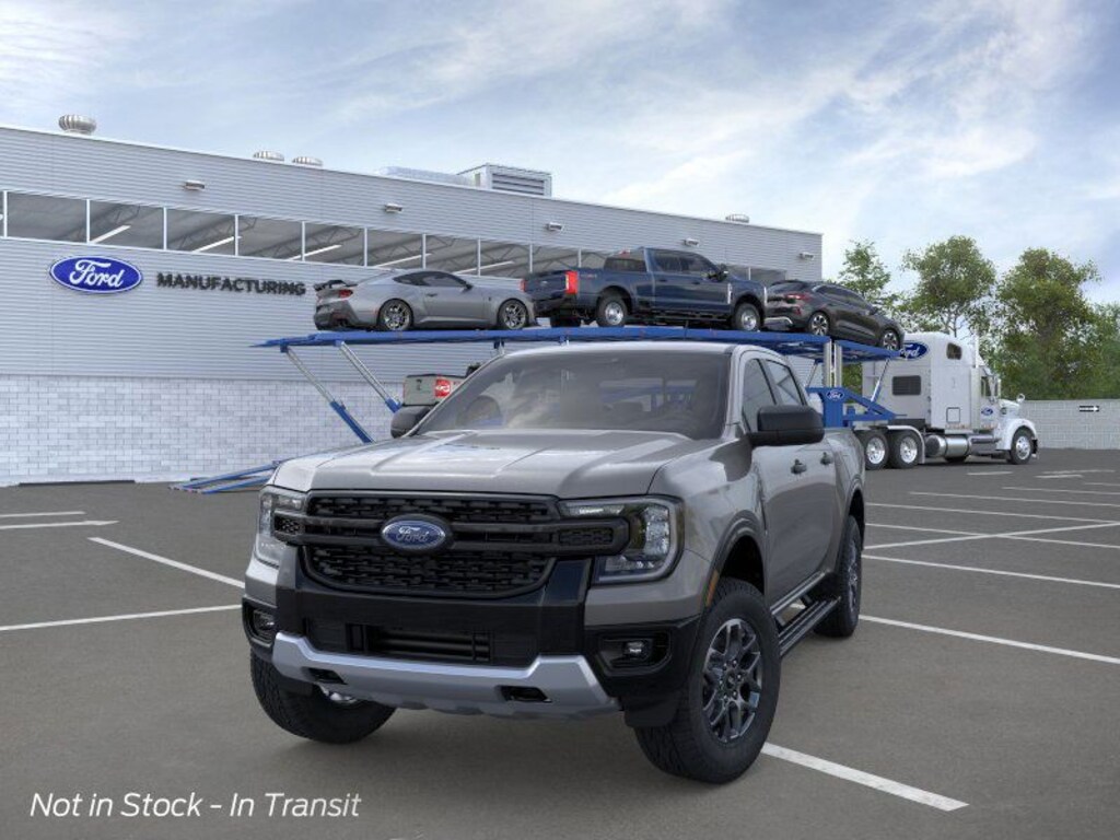 New 2025 Ford Ranger XLT SuperCrew