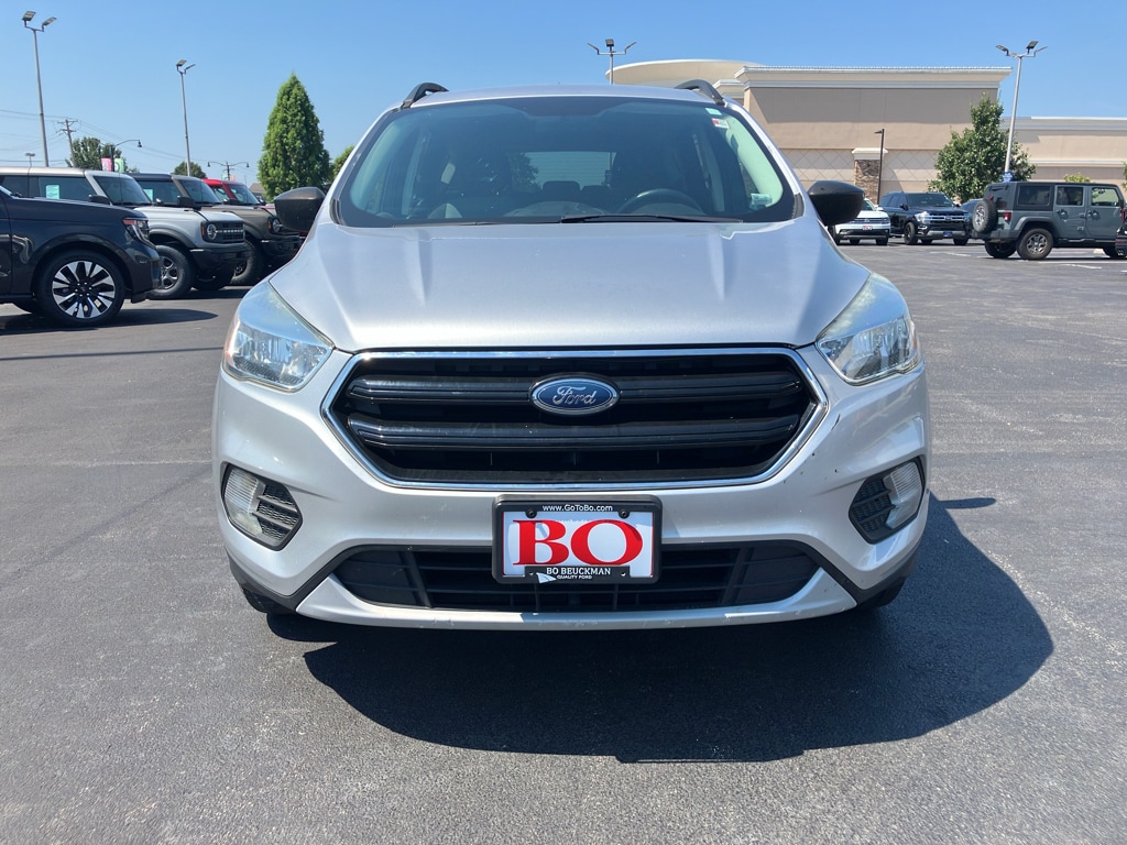 Used 2018 Ford Escape SE with VIN 1FMCU0GDXJUA86966 for sale in Ellisville, MO