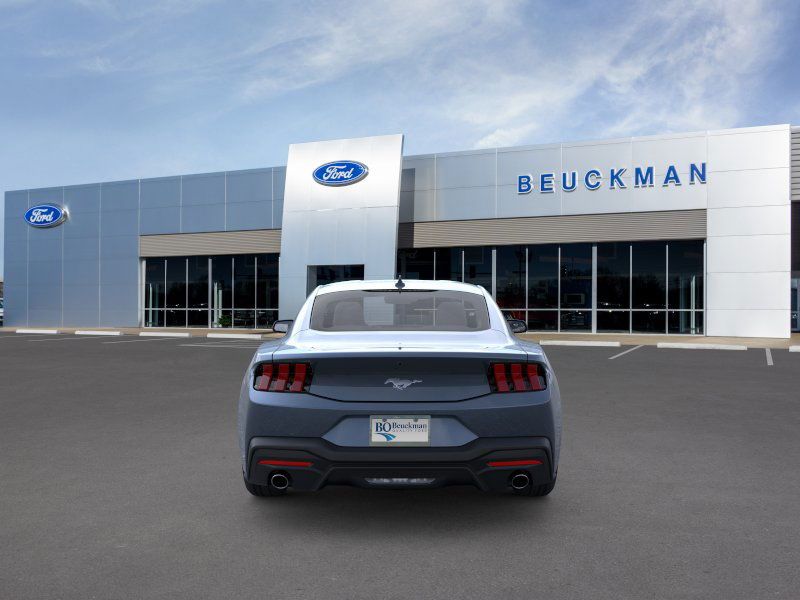 2026 Ford Mustang EcoBoost - Photo 7