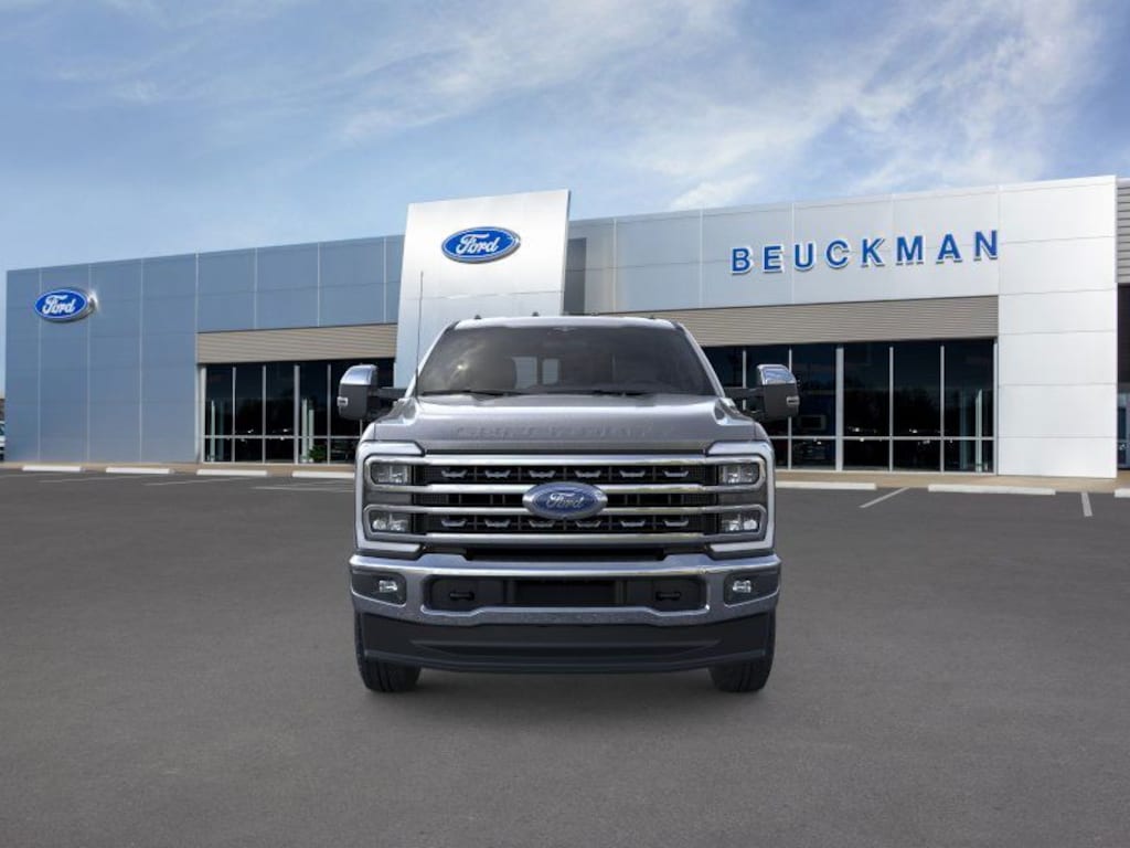 New 2026 Ford F-250 Lariat Crew Cab