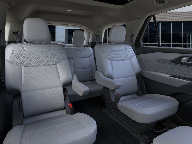 2026 Ford Explorer Platinum - Photo 19