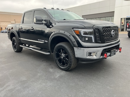 2019 Nissan Titan SV Crew Cab