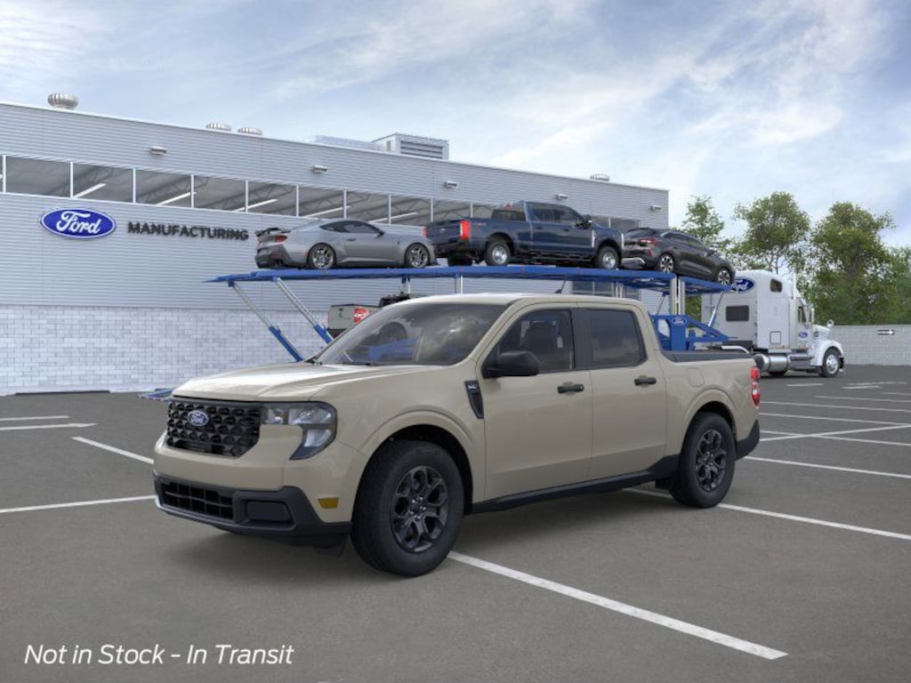 New 2025 Ford Maverick XLT SuperCrew