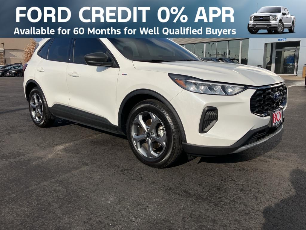 2025 Ford Escape ST-Line's photo