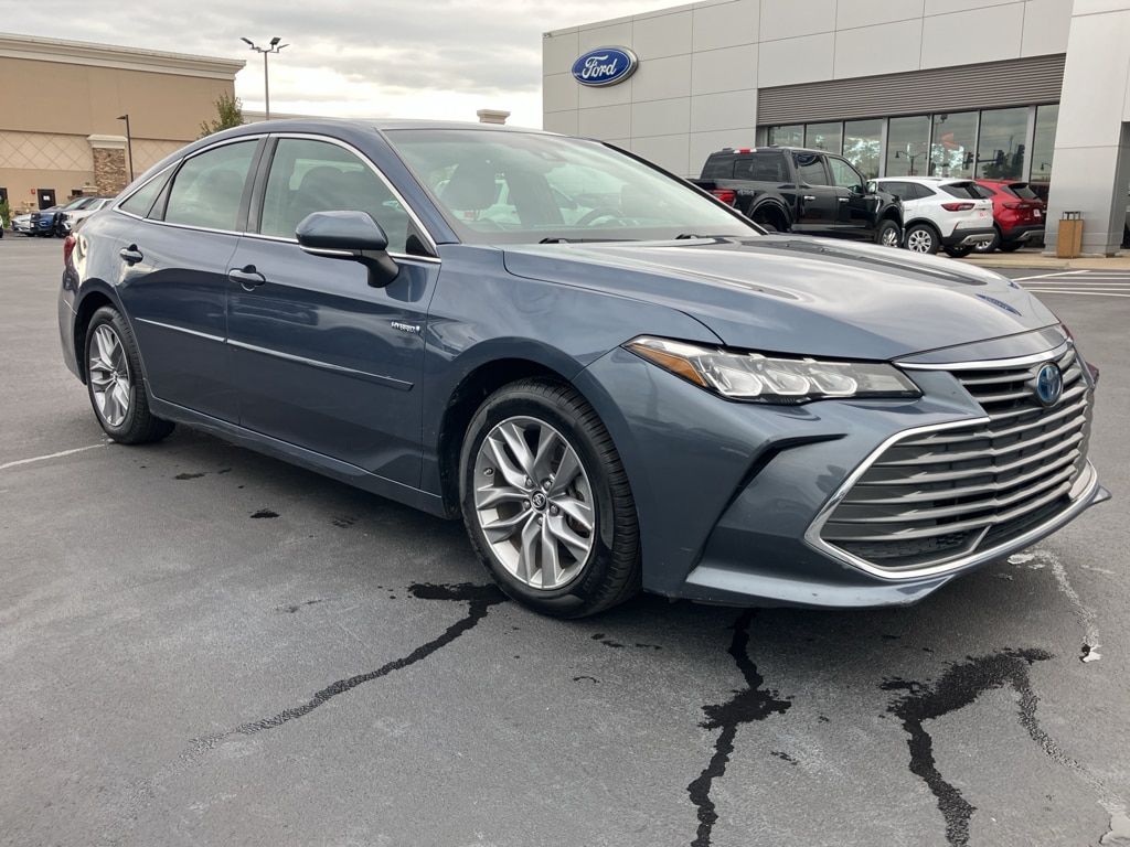 2019 Toyota Avalon XLE