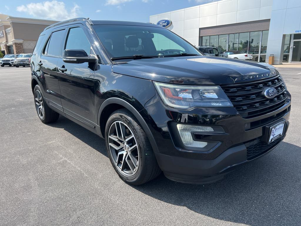 Used 2017 Ford Explorer Sport with VIN 1FM5K8GT3HGB51332 for sale in Ellisville, MO