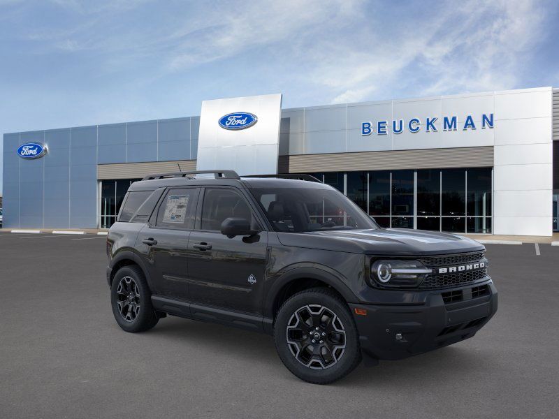 2025 Ford Bronco Sport Outer Banks's photo
