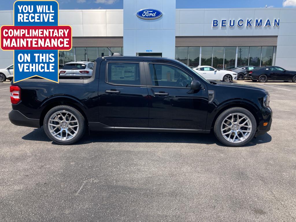 2025 Ford Maverick XLT's photo