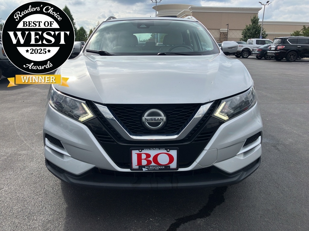 2020 Nissan Rogue Sport SL FWD photo
