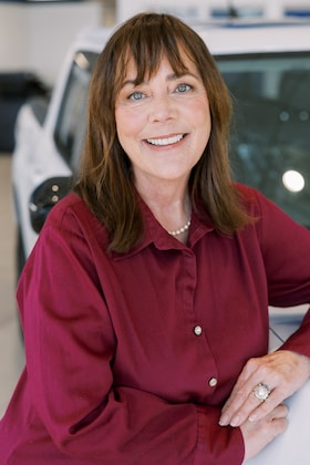 Staff member Betsy Beuckman from ID_83908b