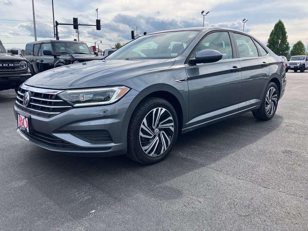 Used 2020 Volkswagen Jetta SEL with VIN 3VWEB7BU7LM067833 for sale in Ellisville, MO