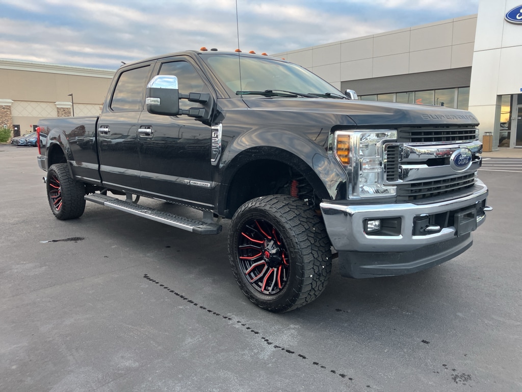 Used 2019 Ford F-250 XLT Crew Cab