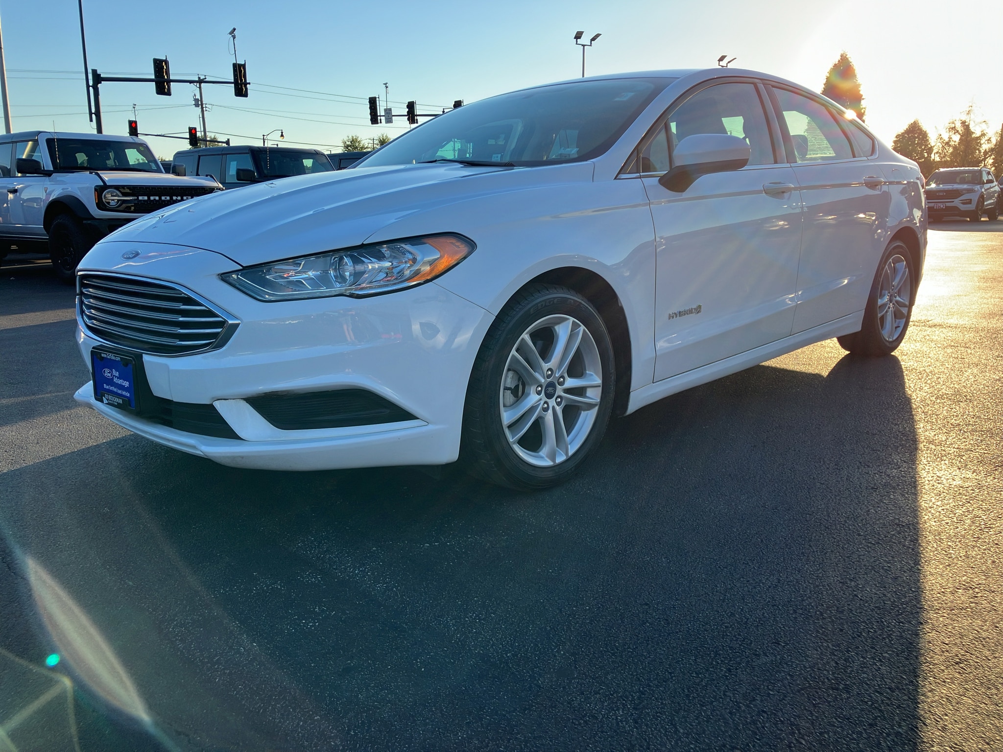 Used 2018 Ford Fusion Hybrid SE with VIN 3FA6P0LU2JR137579 for sale in Ellisville, MO