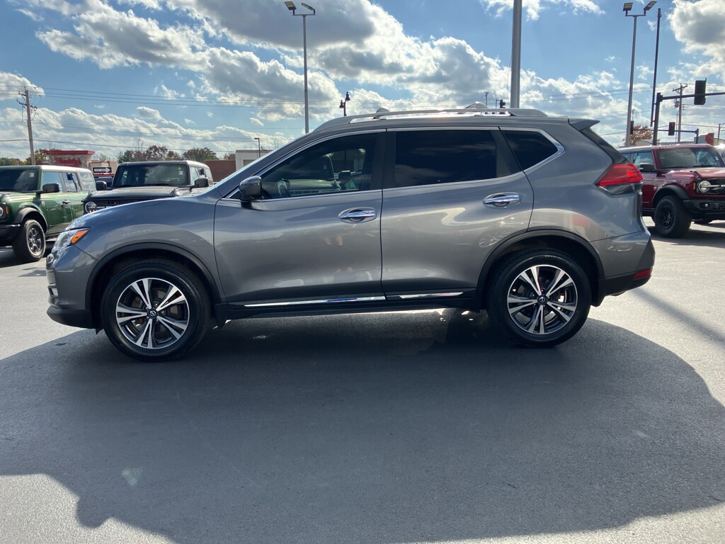 Used 2017 Nissan Rogue SL Sport Utility