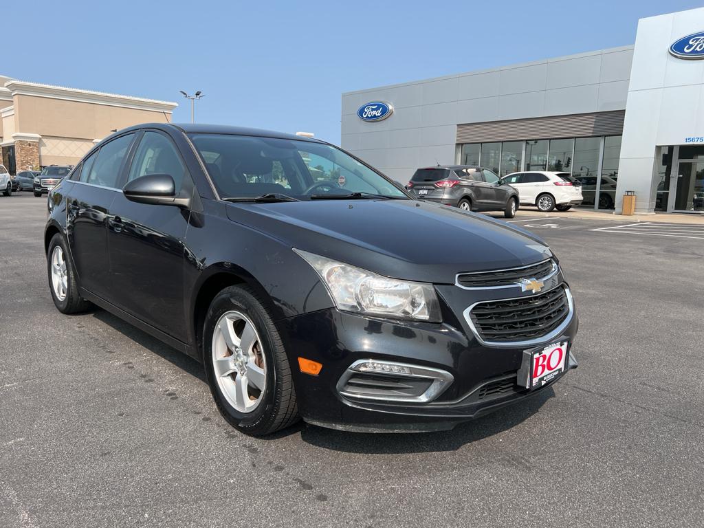 Used 2016 Chevrolet Cruze Limited 1LT with VIN 1G1PD5SB3G7141184 for sale in Ellisville, MO